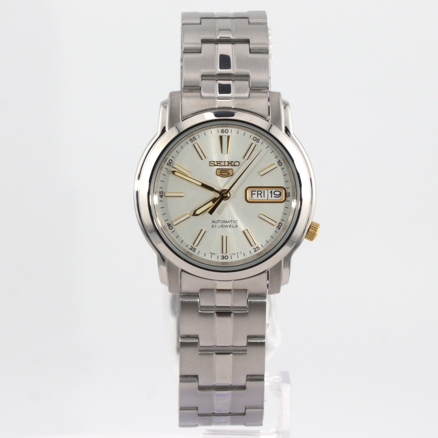 Seiko 5 automatic watch white dial featuring a clean design and stainless steel bracelet.