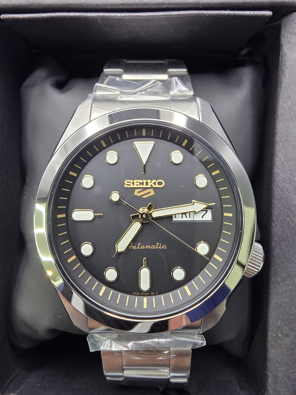 Seiko 5 Automatic Black Dial Stainless Steel Men's Watch