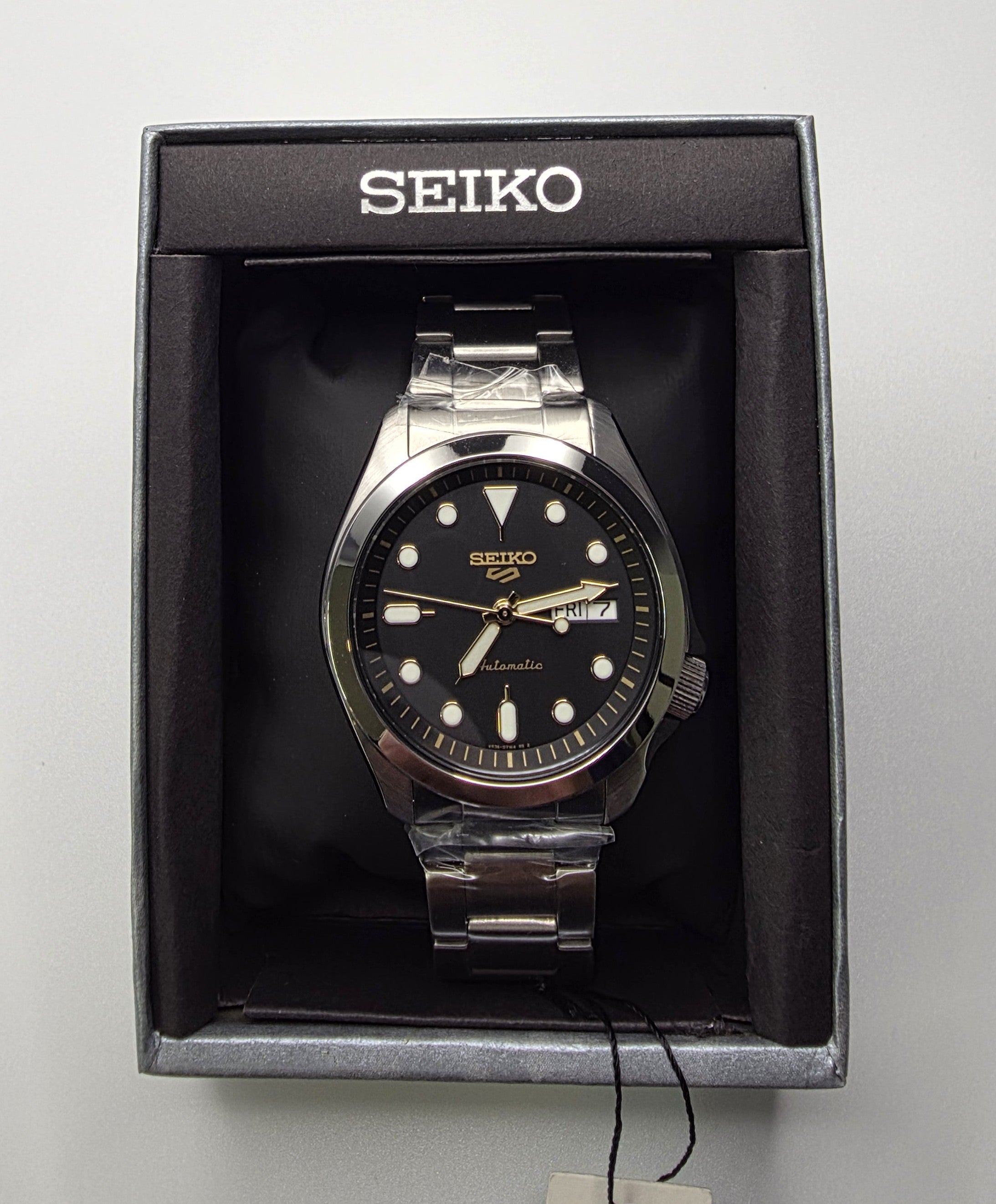 Seiko 5 Automatic Black Dial Stainless Steel Men's Watch