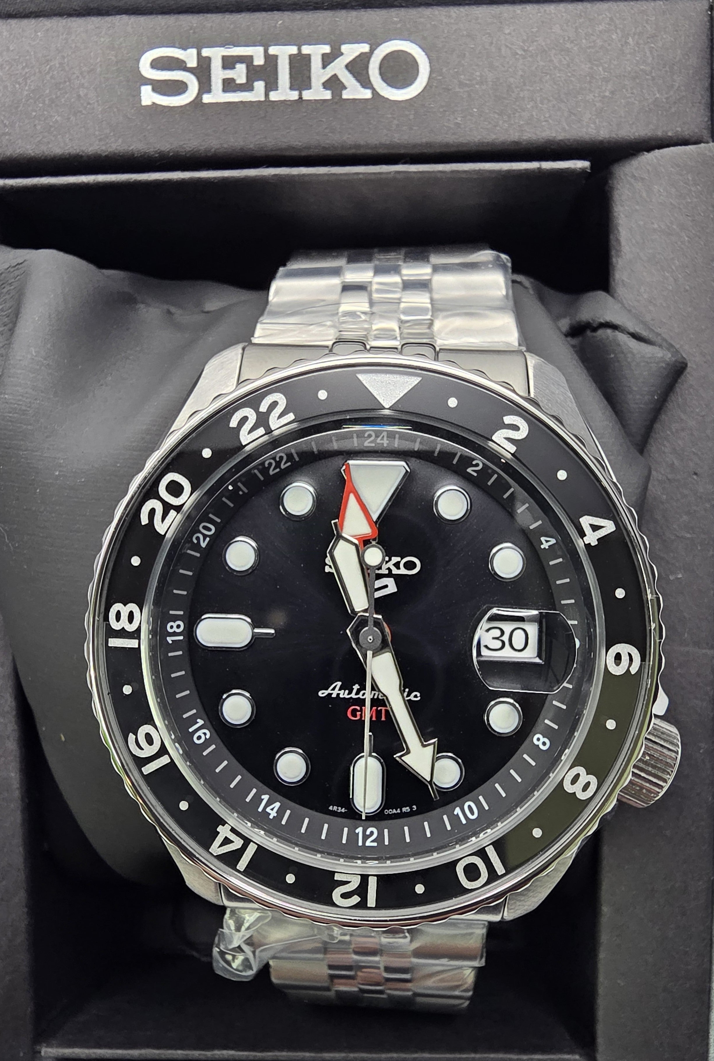 Seiko 5 Five Sports SKX GMT Automatic Watch 100m Black Dial