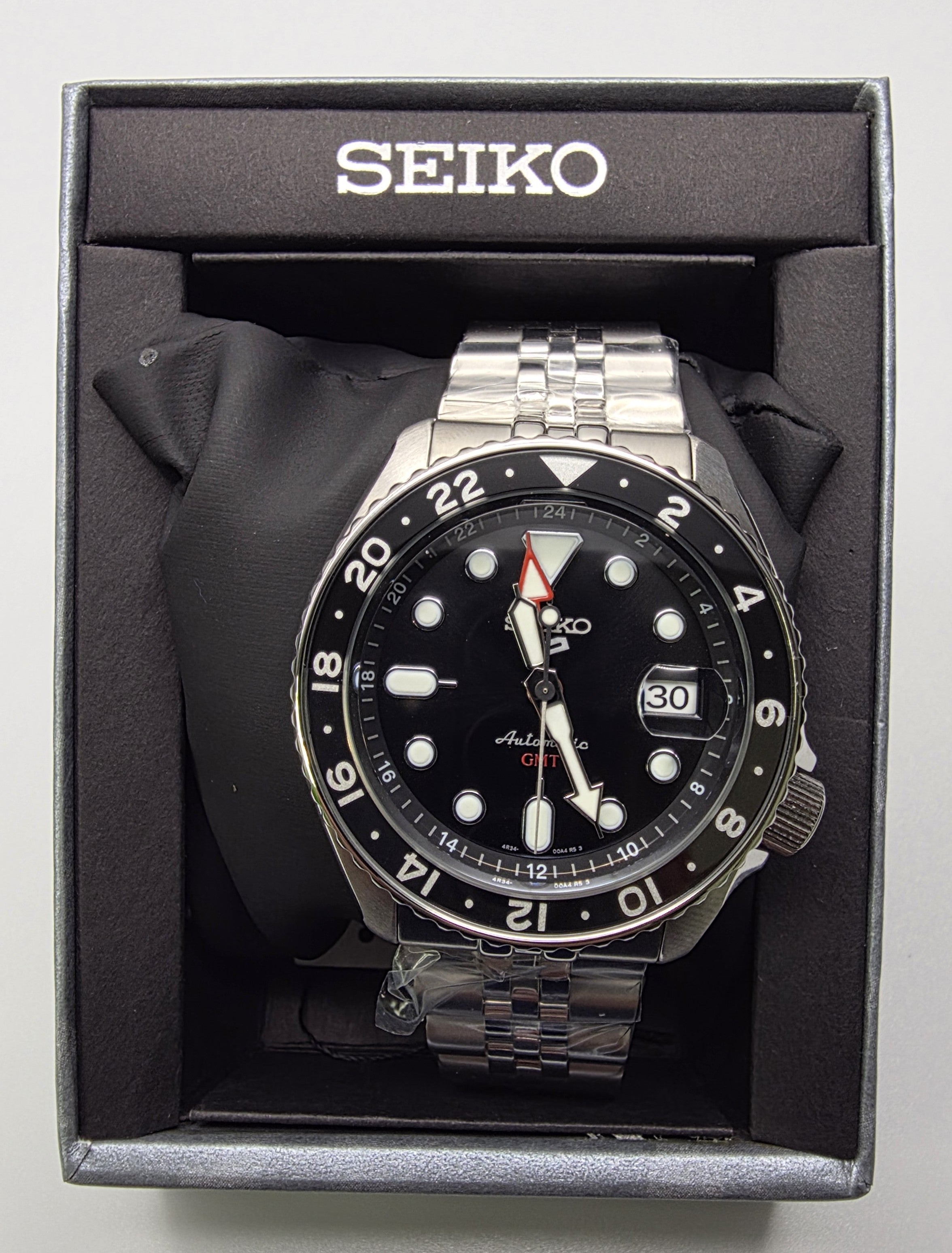 Seiko 5 Five Sports SKX GMT Automatic Watch 100m Black Dial
