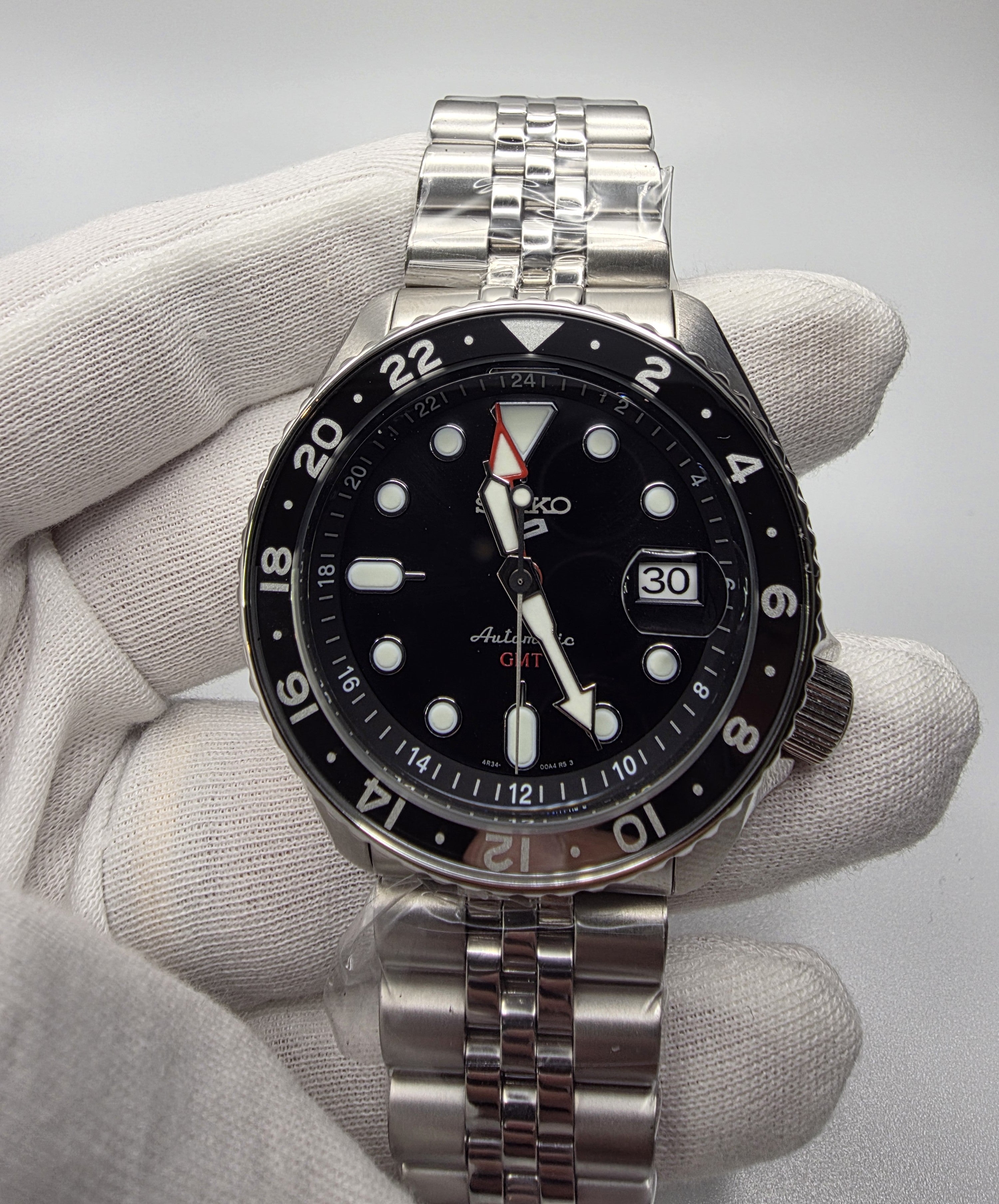 Seiko 5 Five Sports SKX GMT Automatic Watch 100m Black Dial