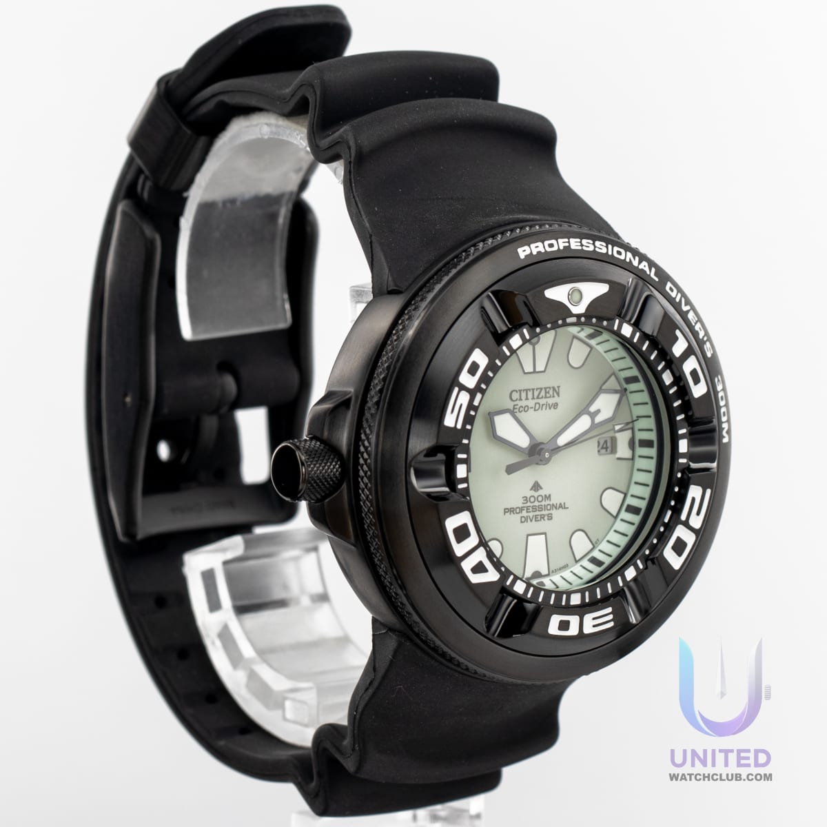 Citizen Promaster Marine Diver Watch with green dial and black silicone strap, model BJ8055-04X.